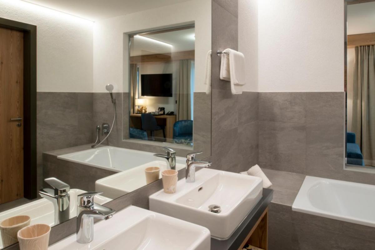 Boutique Hotel Corbetta - Spa 60M2 - La Montagne A 5 Minutes De L'Autoroute A12 Aux Paccots Sur Montreux - Nouveau Loft Familial - Profitez Du Lac Leman Et Des Montagnes En Meme Temps Les Paccots Екстер'єр фото