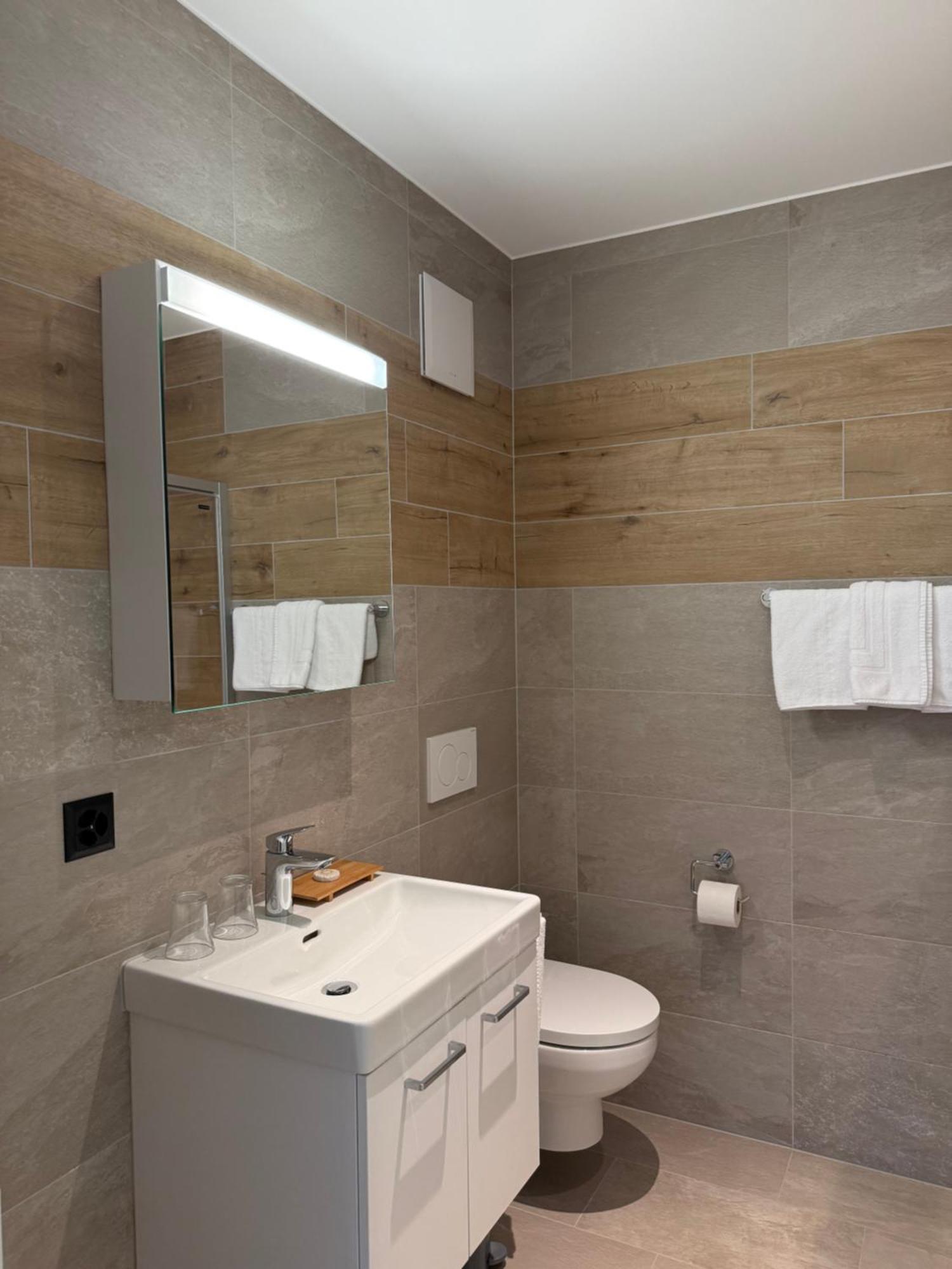 Boutique Hotel Corbetta - Spa 60M2 - La Montagne A 5 Minutes De L'Autoroute A12 Aux Paccots Sur Montreux - Nouveau Loft Familial - Profitez Du Lac Leman Et Des Montagnes En Meme Temps Les Paccots Екстер'єр фото