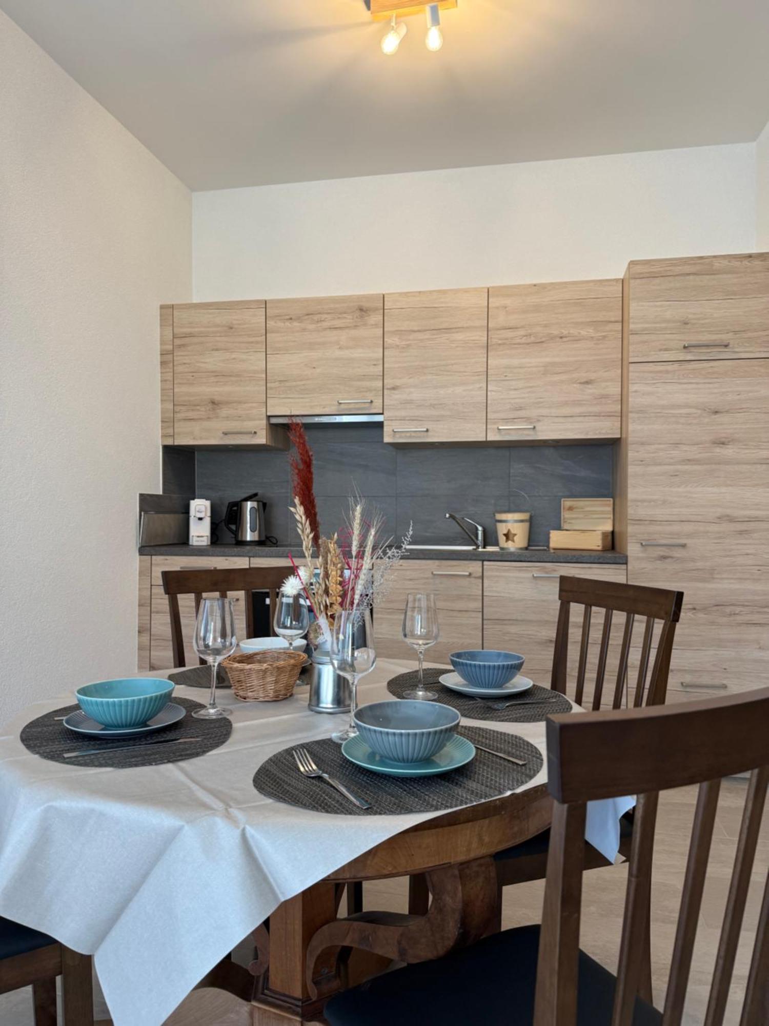 Boutique Hotel Corbetta - Spa 60M2 - La Montagne A 5 Minutes De L'Autoroute A12 Aux Paccots Sur Montreux - Nouveau Loft Familial - Profitez Du Lac Leman Et Des Montagnes En Meme Temps Les Paccots Екстер'єр фото